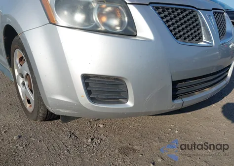 2009 Pontiac Vibe from USA, damaged, VIN 5Y2SP678X9Z473576